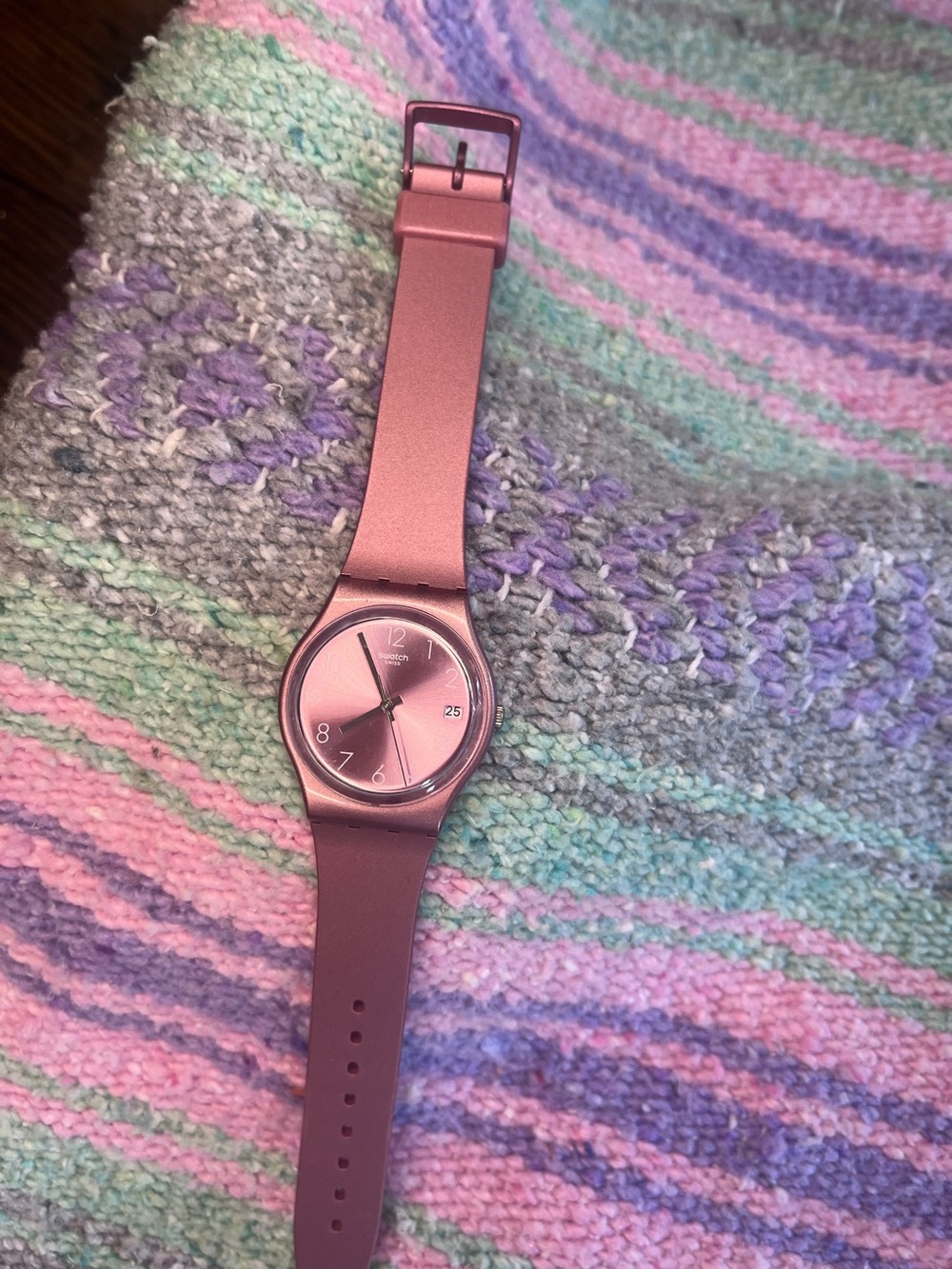Metallic rose Swatch